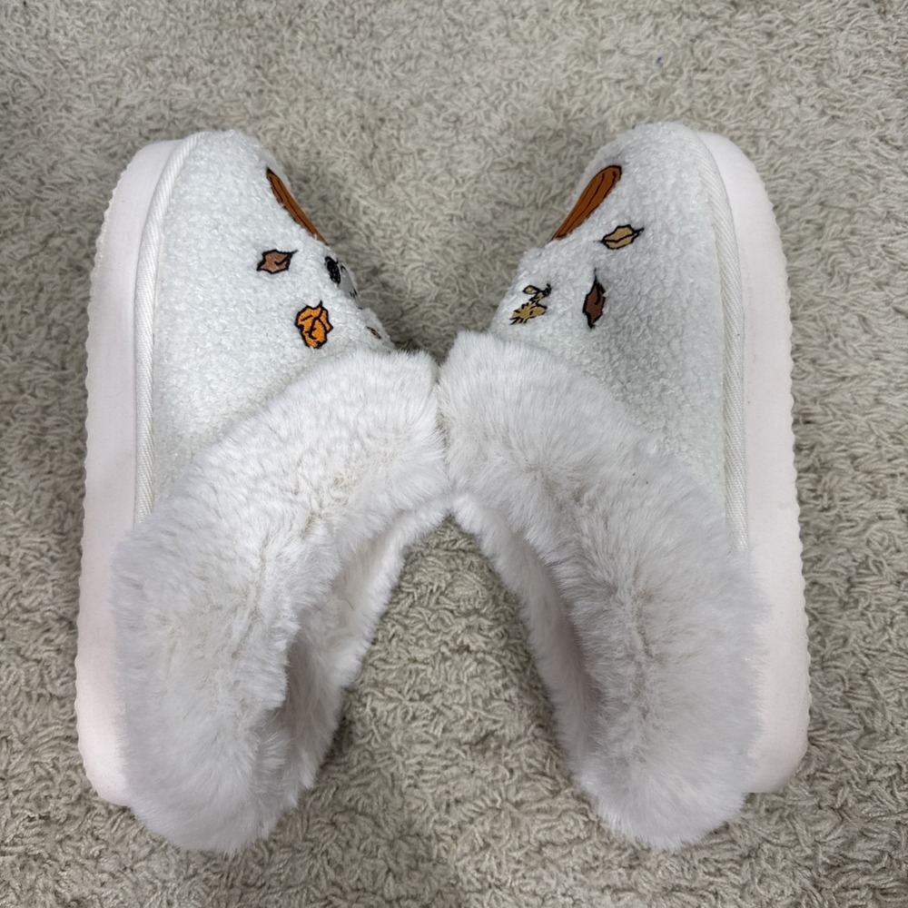 American Eagle Peanuts Snoopy Pumpkin Halloween Slip-On Fuzzy Slippers Size 10 - Picture 9 of 11